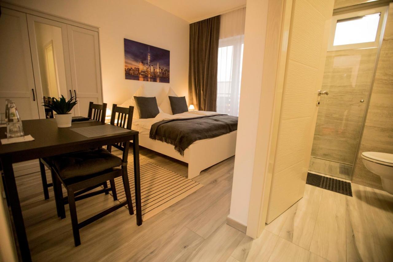Pension Leo Berlin Extérieur photo